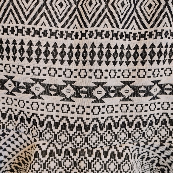 Princess Vera Wang Skirt - Picture 9 of 10